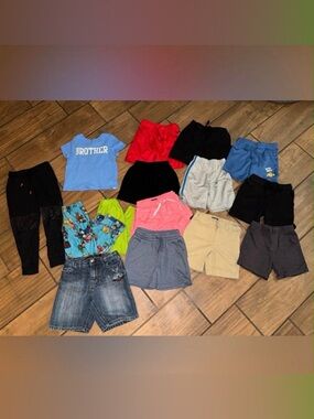 Boys clothing bundle size 4/5